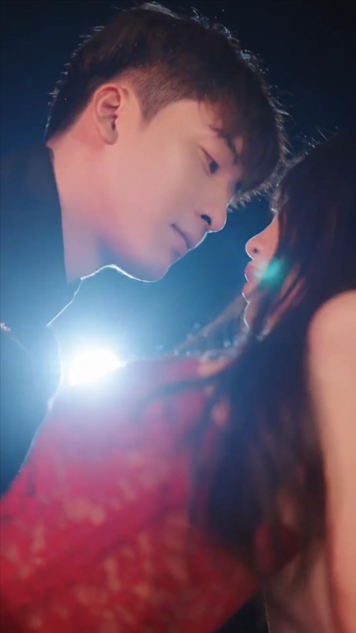 图片[1]-单车与风筝的追风童话&杏林春暖&都市医神&心动在岗口&神医上手&都市医神&火花悄悄擦亮&课桌的约定&旧巷灯未眠&火花瞬间燃点&撞击的火花（合集）高玉婷-午夜剧场