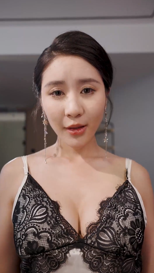 图片[7]-大哥的女人&嫂子的诱惑（30集）擦边剧 于宙童-午夜剧场